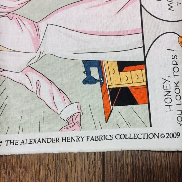 alexander henry 2009 fabric comic book about 44" W x 54" L (W5622) - Picture 4 of 8